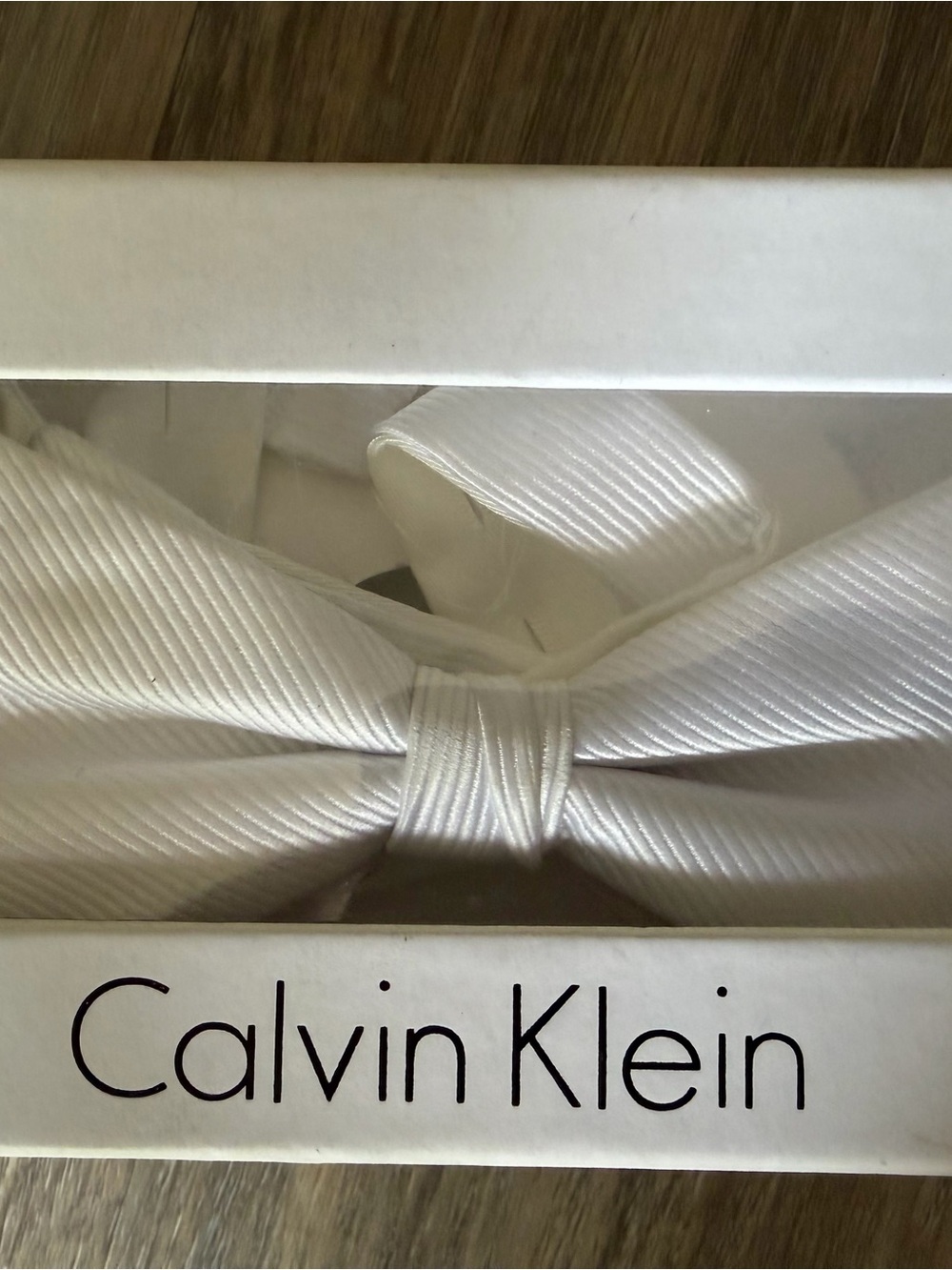 Calvin Klein White Textured Satin Bow Tie